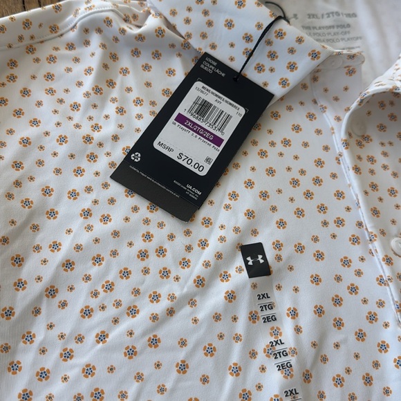 Under Armour Men's Polo with Blue and Green Accents - Picture 3 of 6